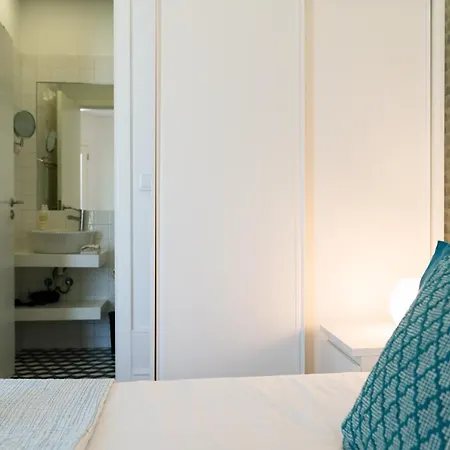 Belleville Apartman Porto